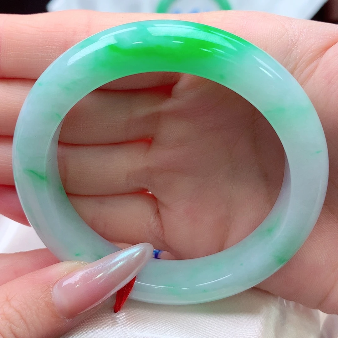 未镶嵌手镯翡翠翡翠