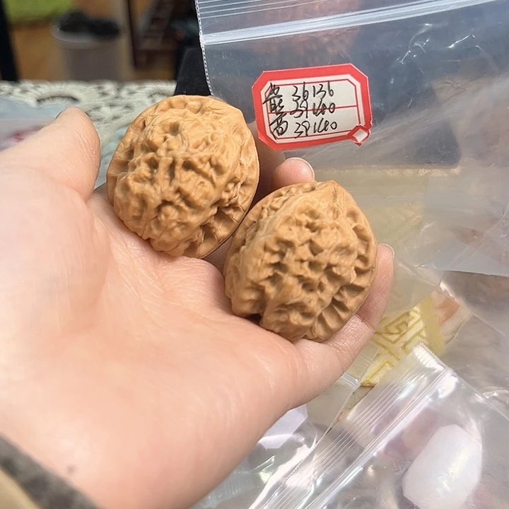 文玩核桃把件马蹄