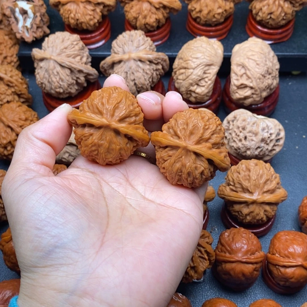 文玩核桃把件42宫灯