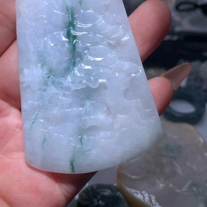 翡翠未镶嵌颈饰保真天然A货翡翠