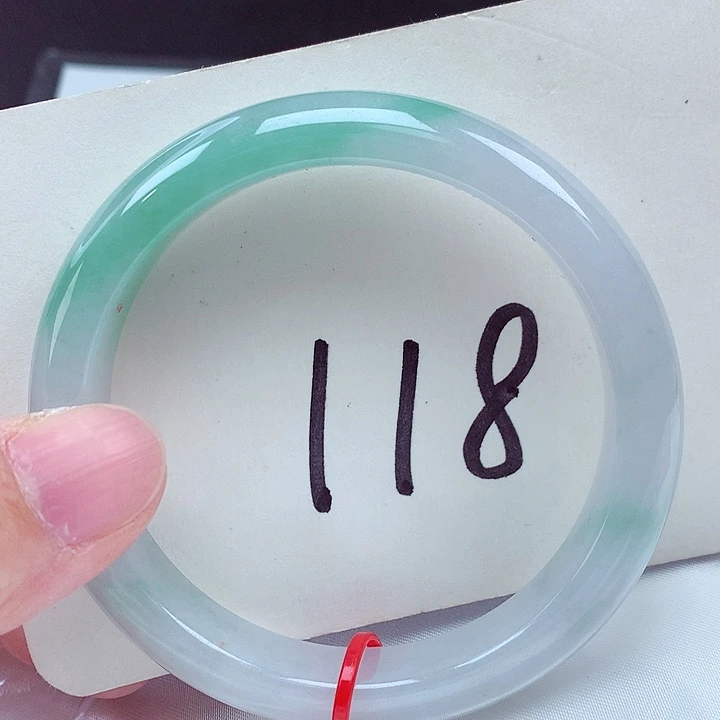 翡翠未镶嵌手镯翡翠