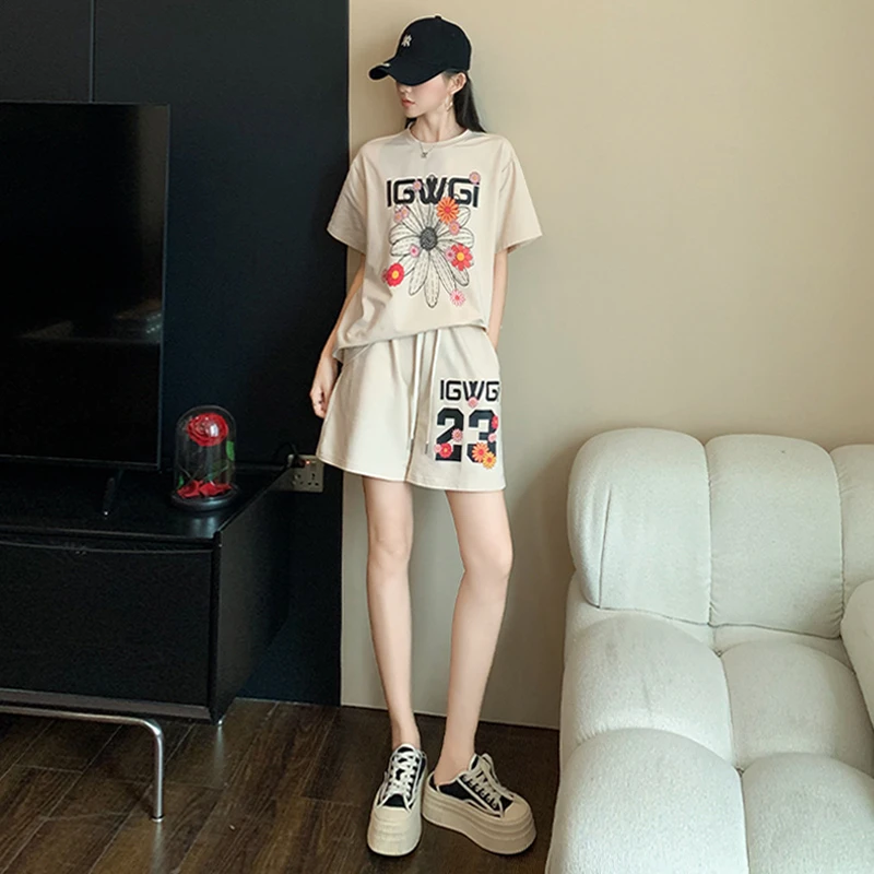 女夏季时尚套装减龄洋气宽松显瘦印花圆领短袖短裤运动休闲两件套