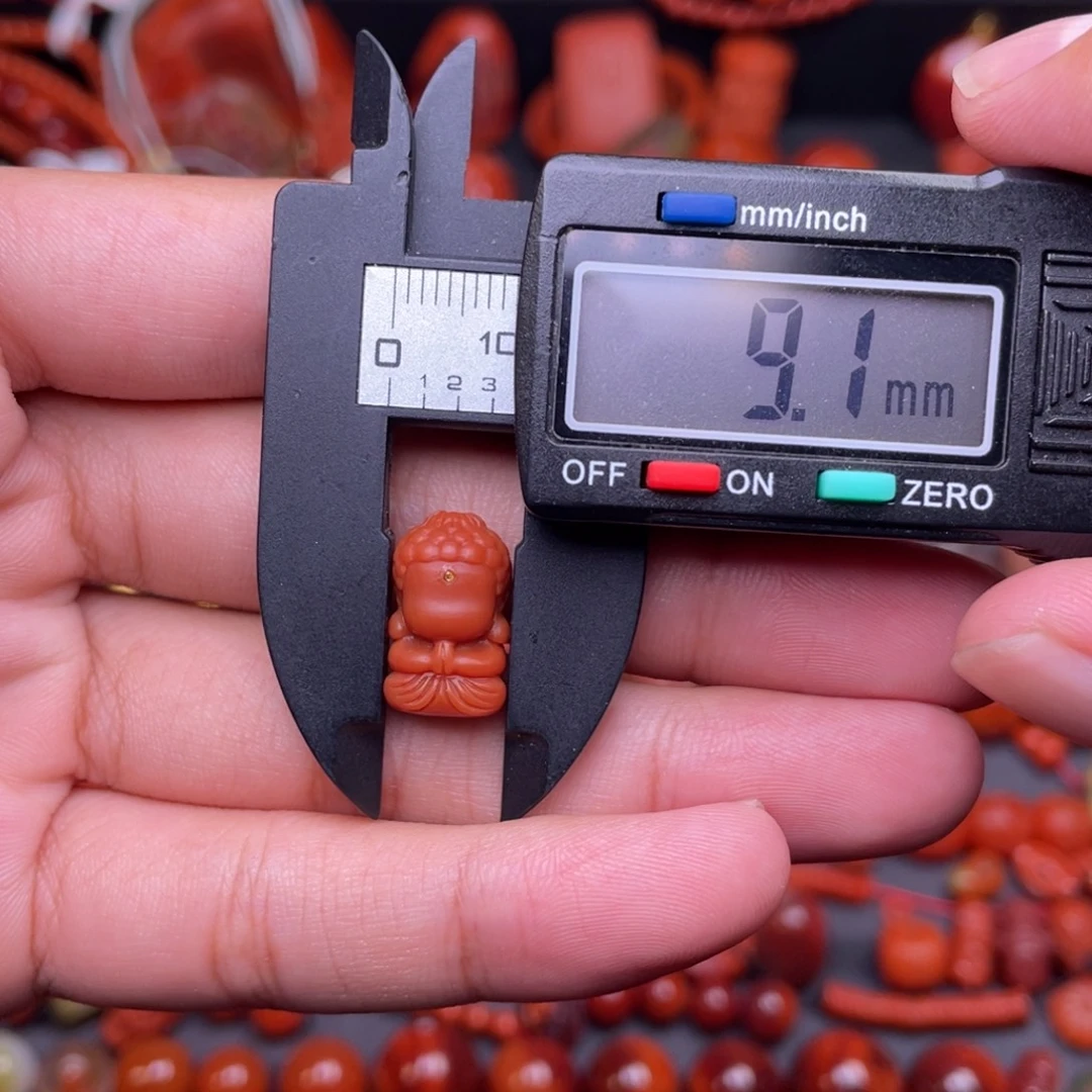 未镶嵌配饰南红玛瑙