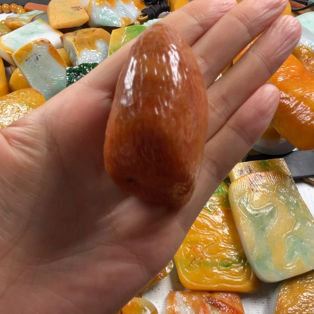 【闪购商品】颈饰未镶嵌翡翠翡翠