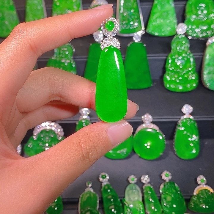 翡翠银S925镶嵌颈饰