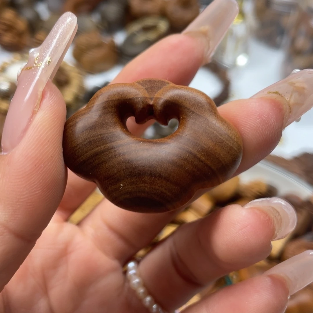 檀香木老山檀香如意老山