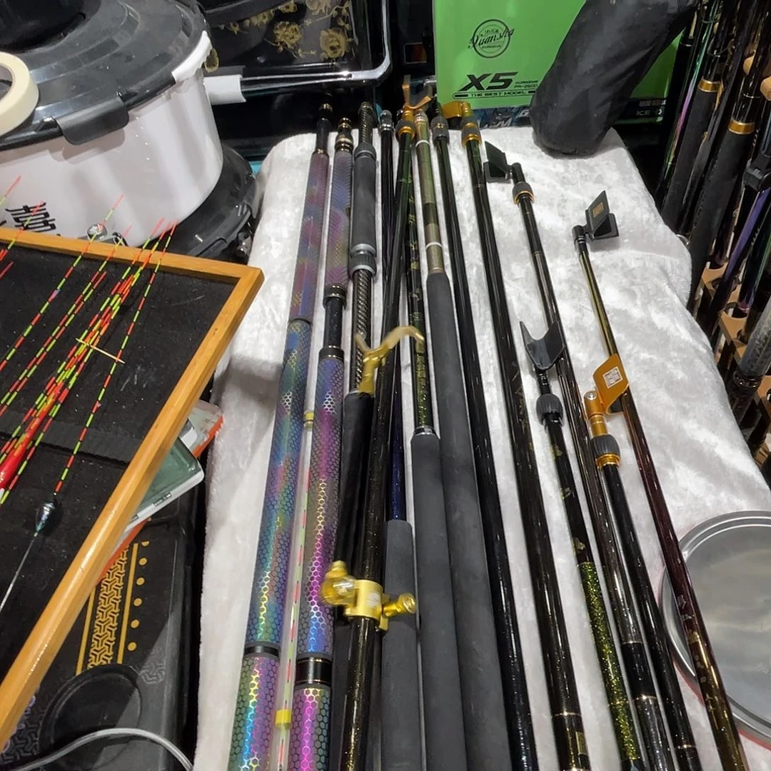 茅草非凡黑金210支架带后挂