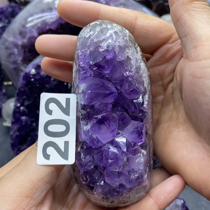 未镶嵌水晶大型摆件（非配饰）