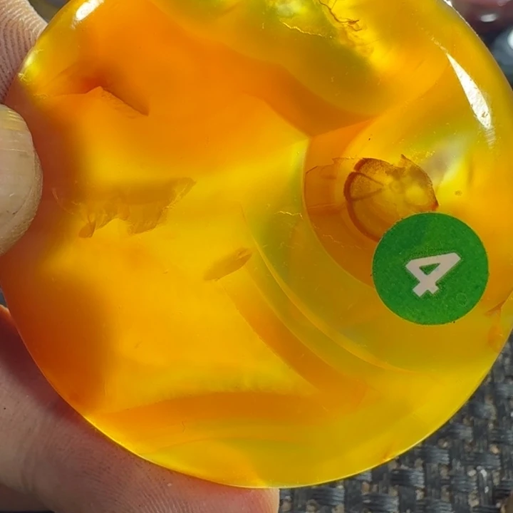 灵***兰玛瑙/玉髓未镶嵌颈饰