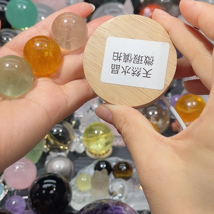 未镶嵌珠宝半成品水晶