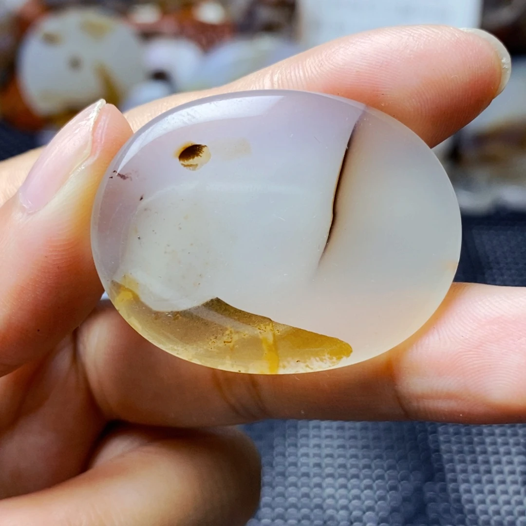 玛瑙/玉髓未镶嵌珠宝半成品
