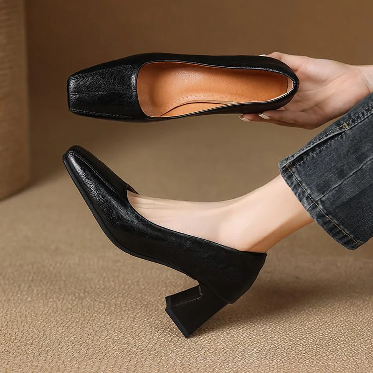 大码女鞋41-43码法式高跟方头粗跟浅口小码单鞋33职业通勤42棕色