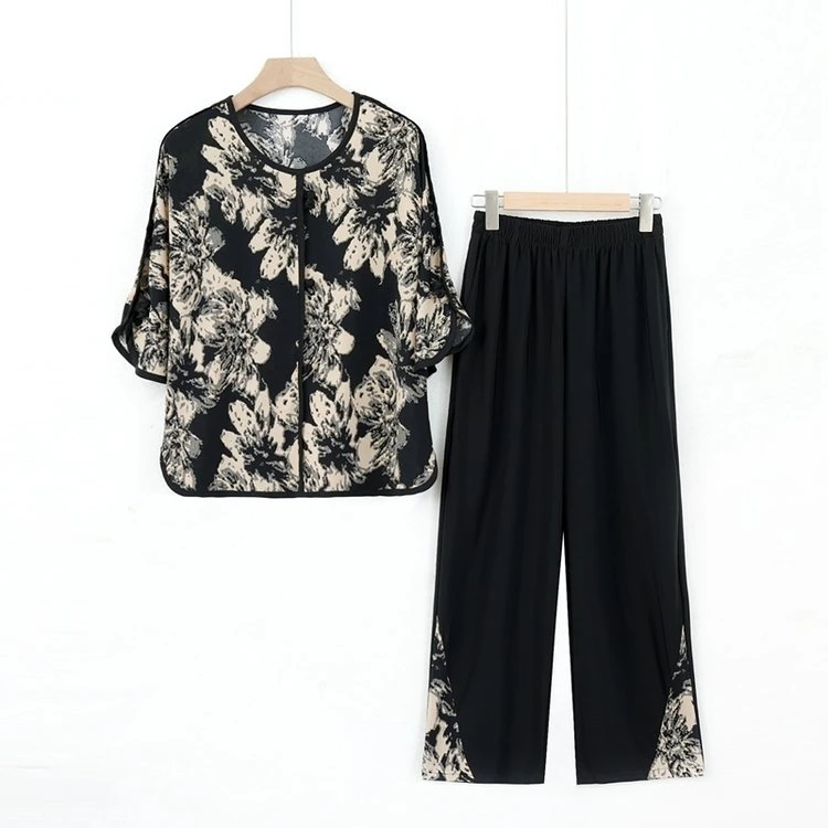 妈妈女装宽松夏装T恤套装洋气夏季奶奶新款短袖圆领妈妈装夏季