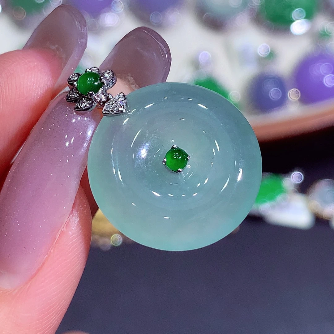 翡翠18K金镶嵌吊坠(不含链)