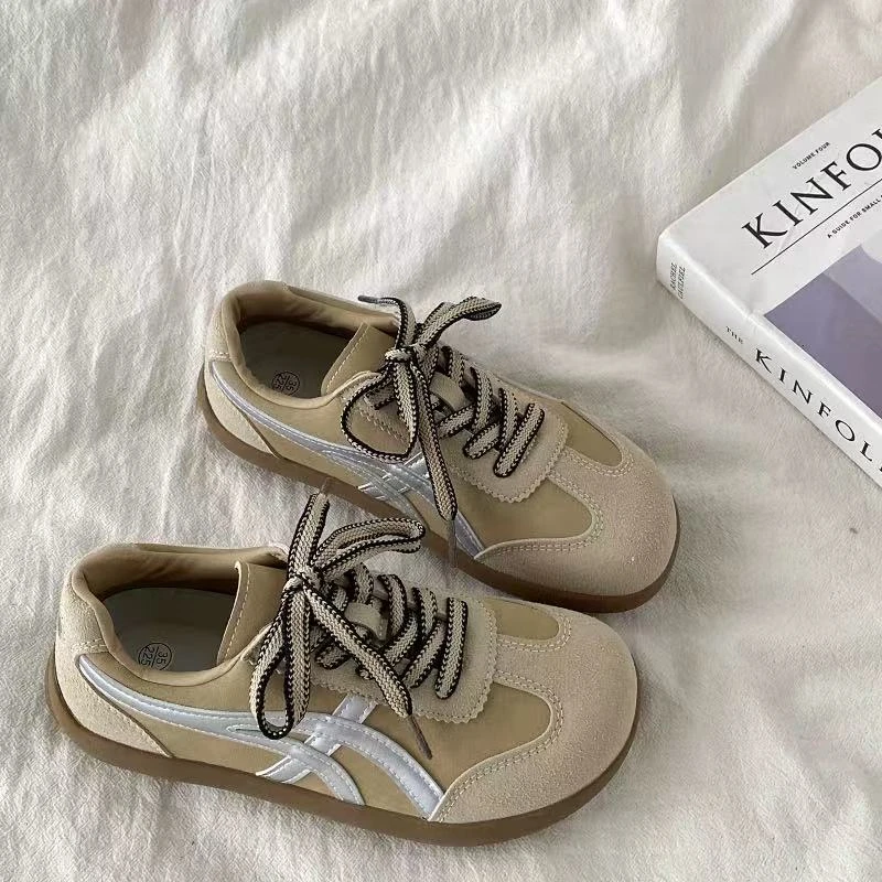 A9853 米色复古德训板鞋女时尚百搭小众拼色系带软底芒果头德训鞋