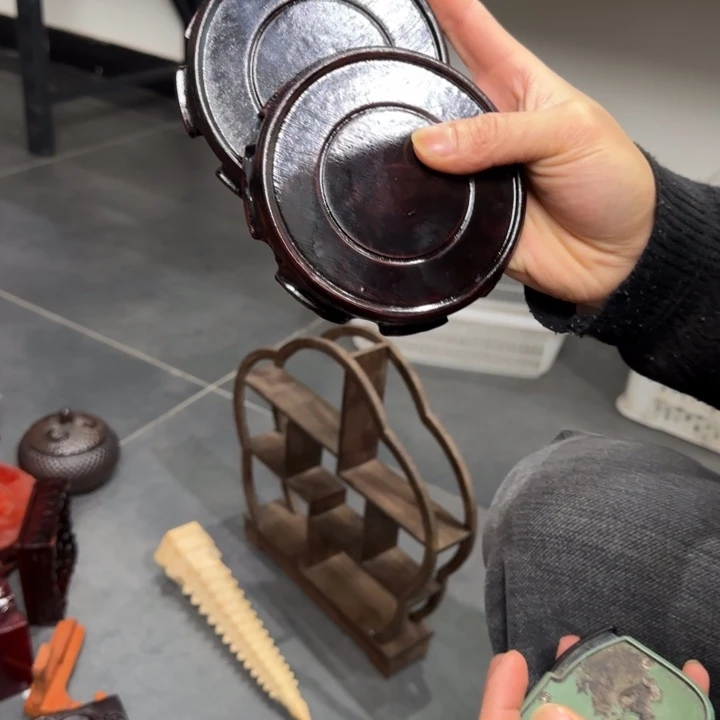 橄榄核摆件红木工艺品底座等