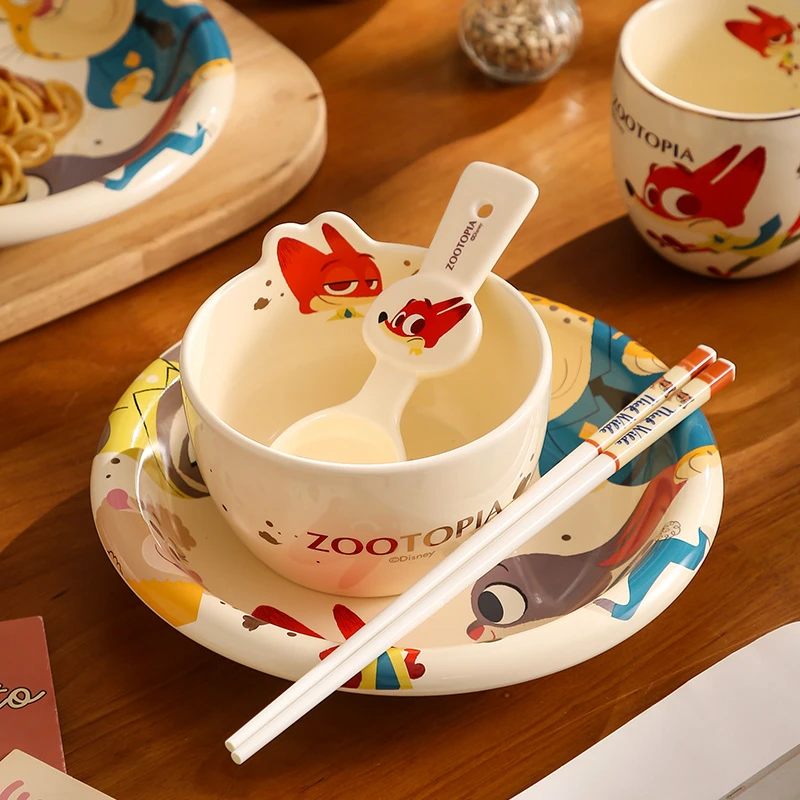 疯狂动物城一人食陶瓷餐具碗盘勺高颜值家用早餐杯儿童专用米饭碗