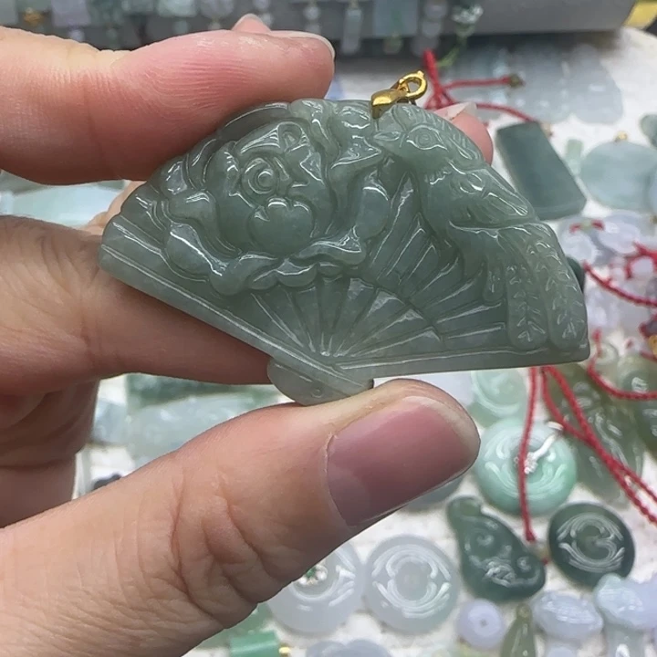 翡翠未镶嵌手链善解人意