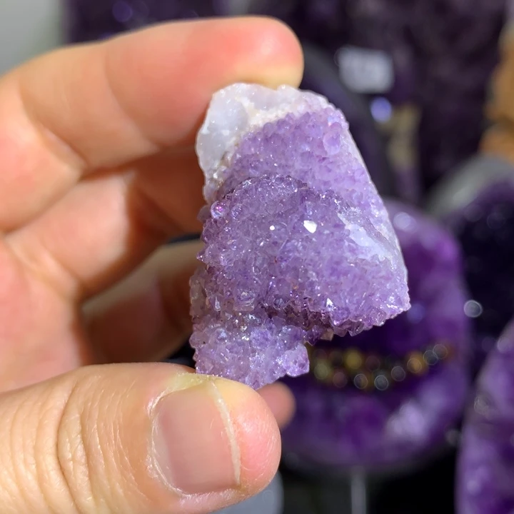 未镶嵌水晶大型摆件（非配饰）