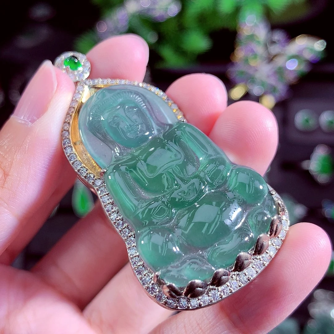 颈饰未镶嵌翡翠天然