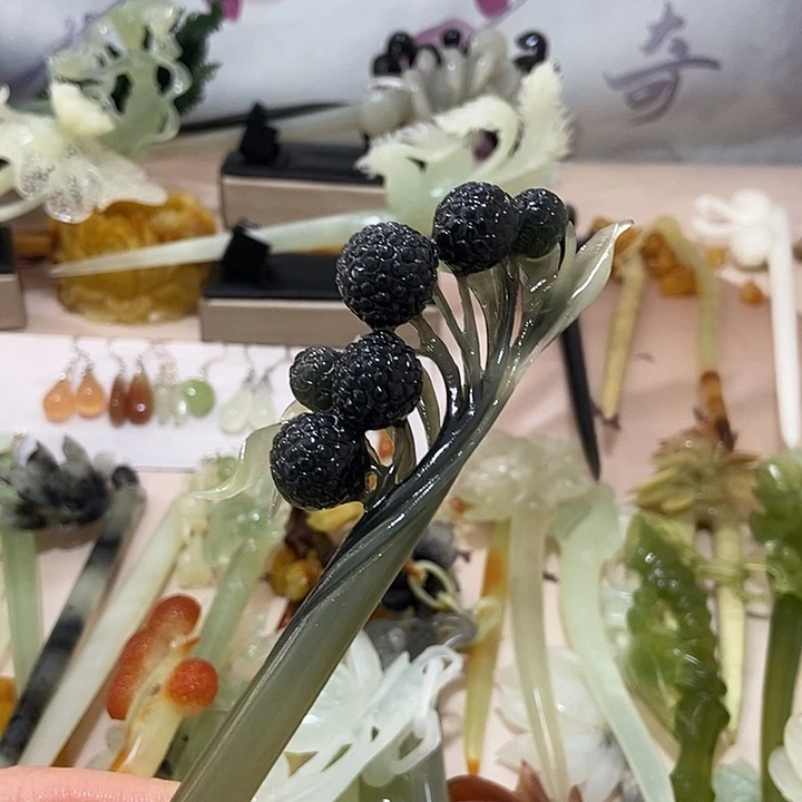 岫玉未镶嵌发簪马*宝