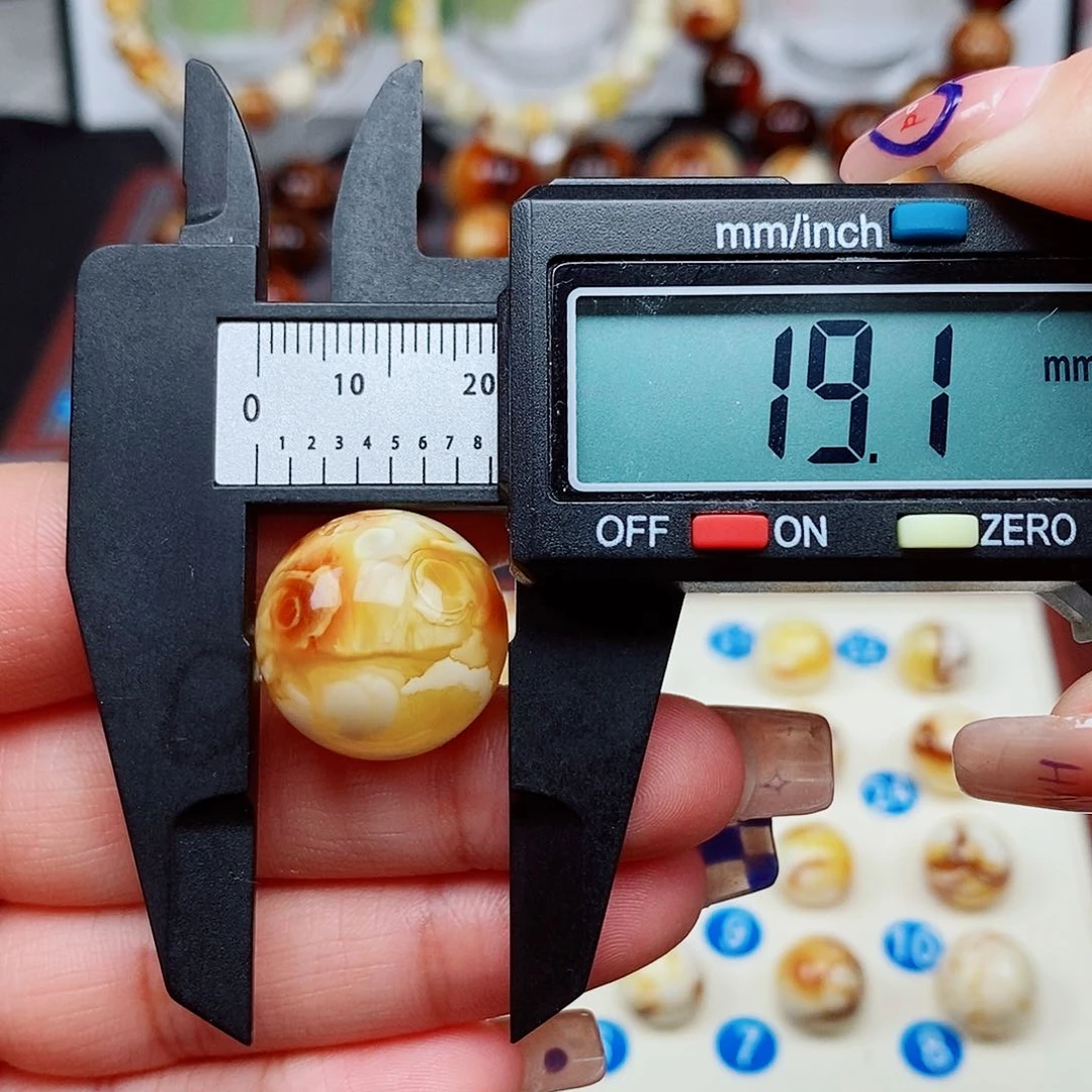 未镶嵌蜜蜡裸石蜜蜡