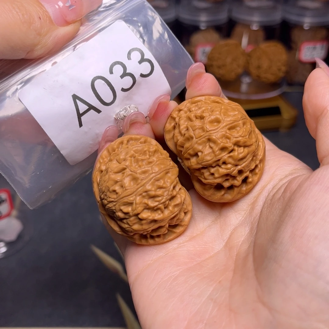 文玩核桃吊坠宫灯42