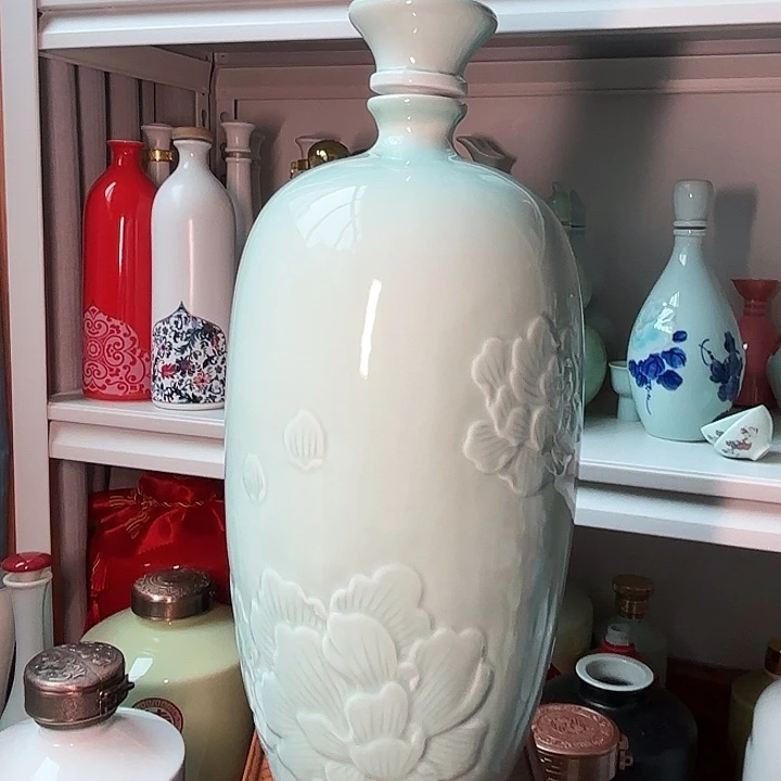 10斤牡丹酒瓶1个 清仓默认微瑕