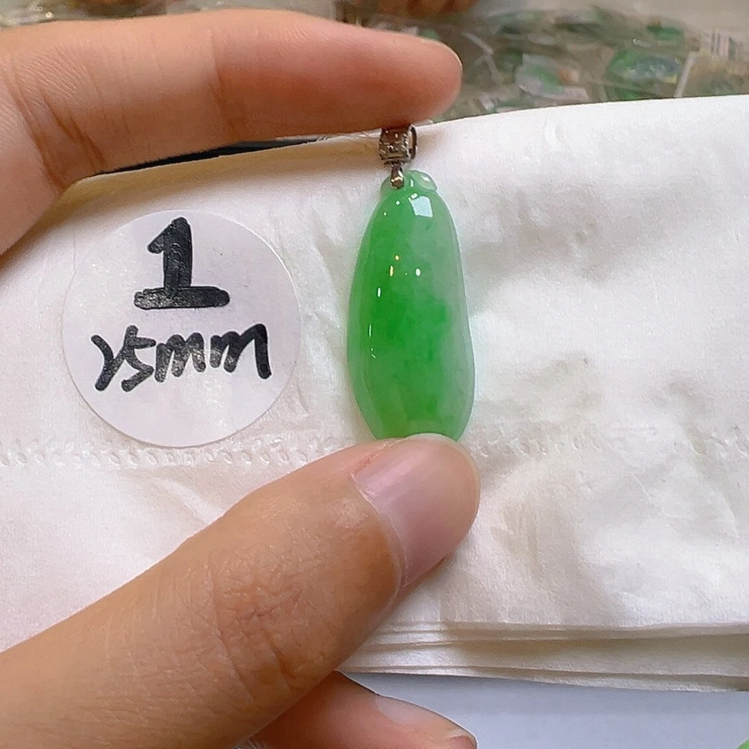 翡翠18K金镶嵌吊坠(不含链)翡翠