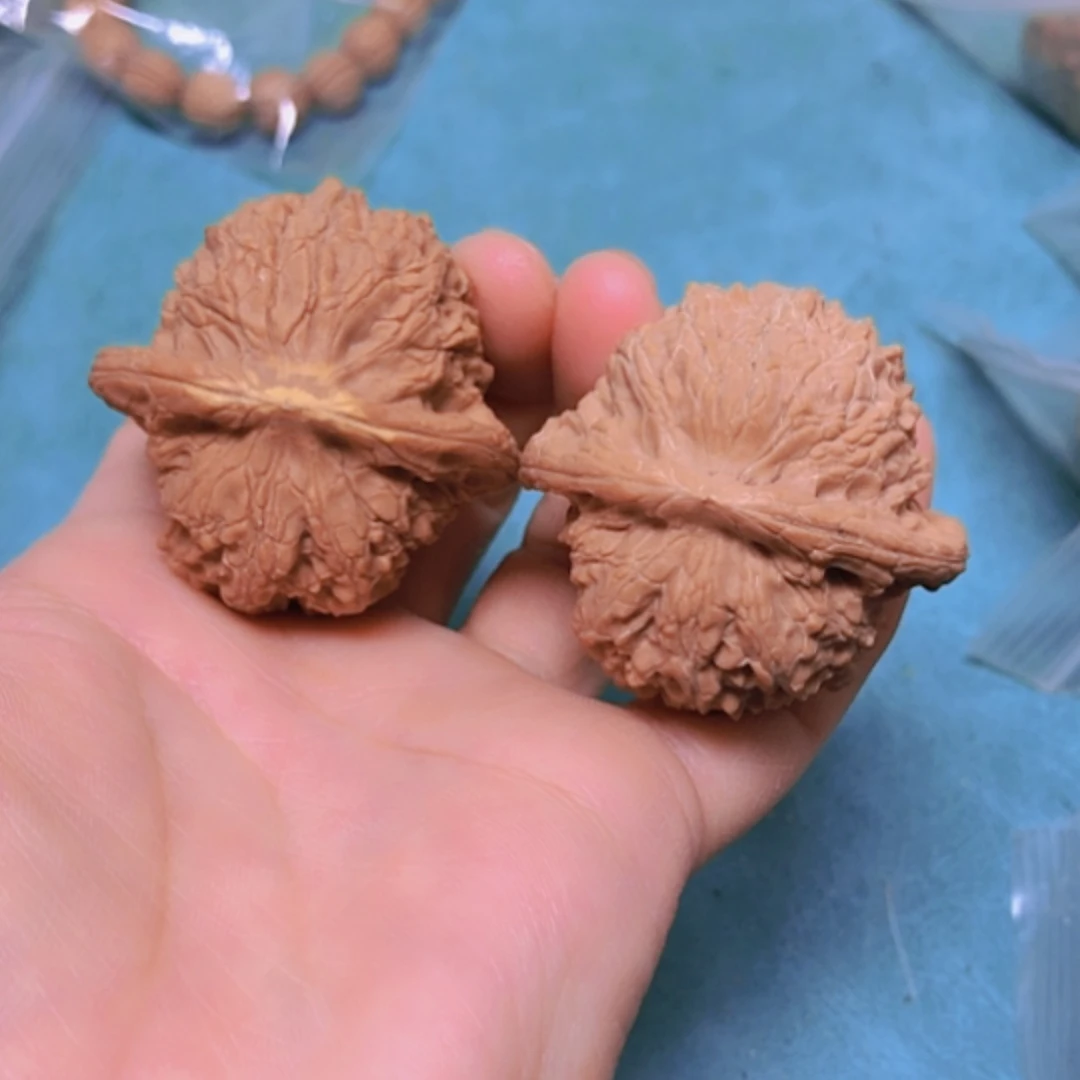【闪购商品】摆件核桃42血麒麟黄出油