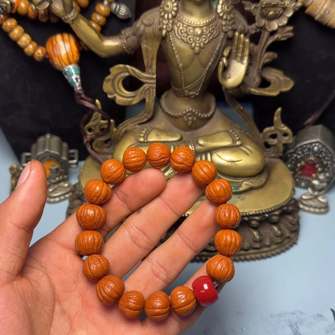 李***楚格桑工艺坊直播间