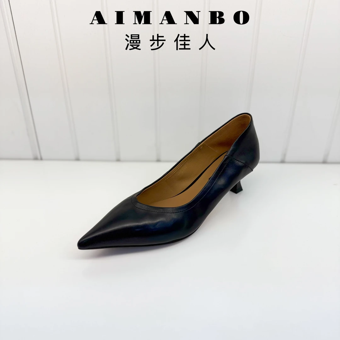 【漫步佳人】6531 54190中跟细跟尖头黑色浅口鞋春季浅口单鞋刺绣