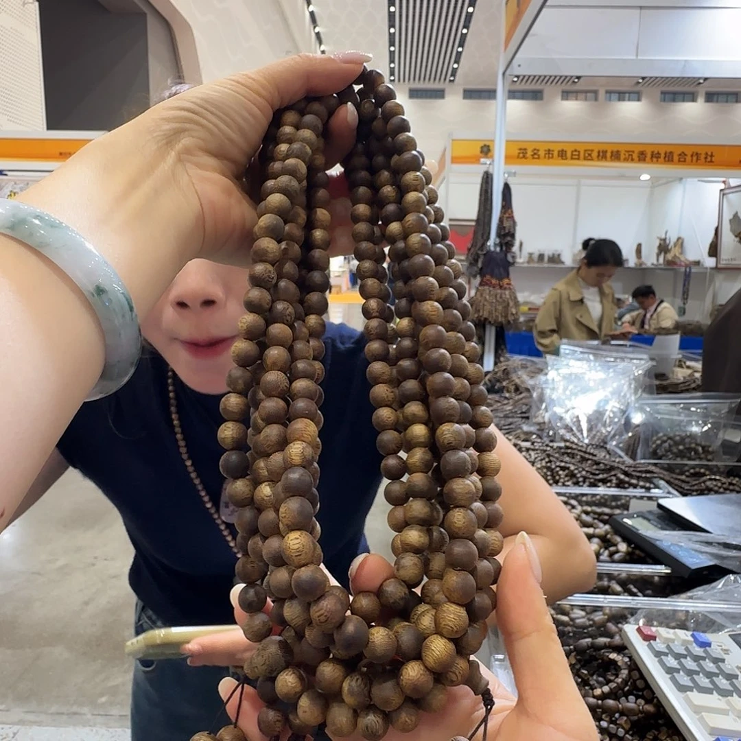 手串沉香多样性发货1条陆河999931