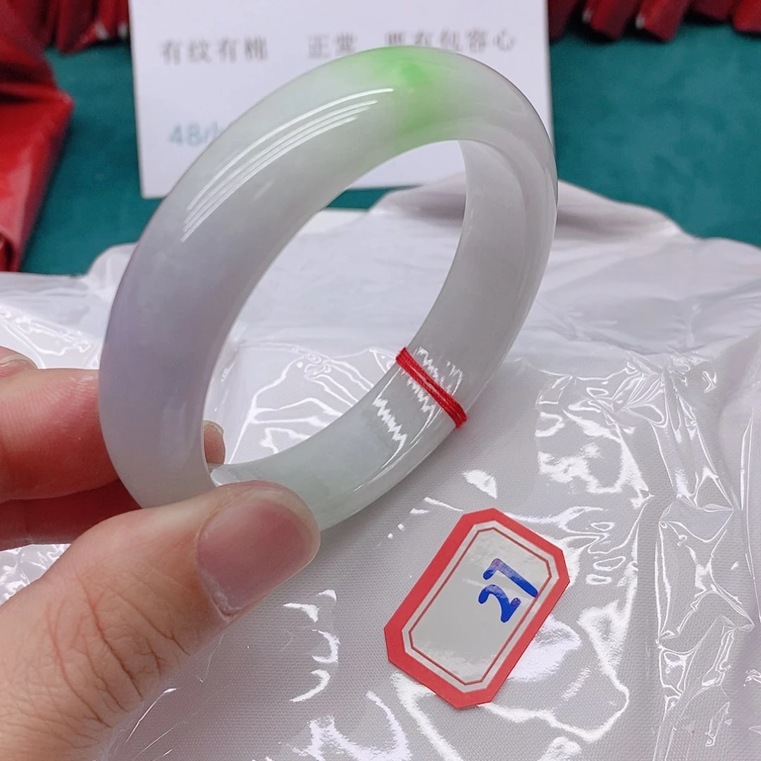 翡翠手镯未镶嵌用****12777777777