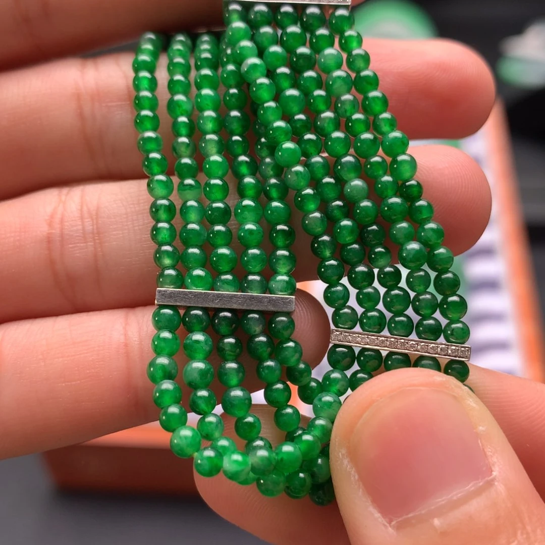 翡翠手镯未镶嵌手串