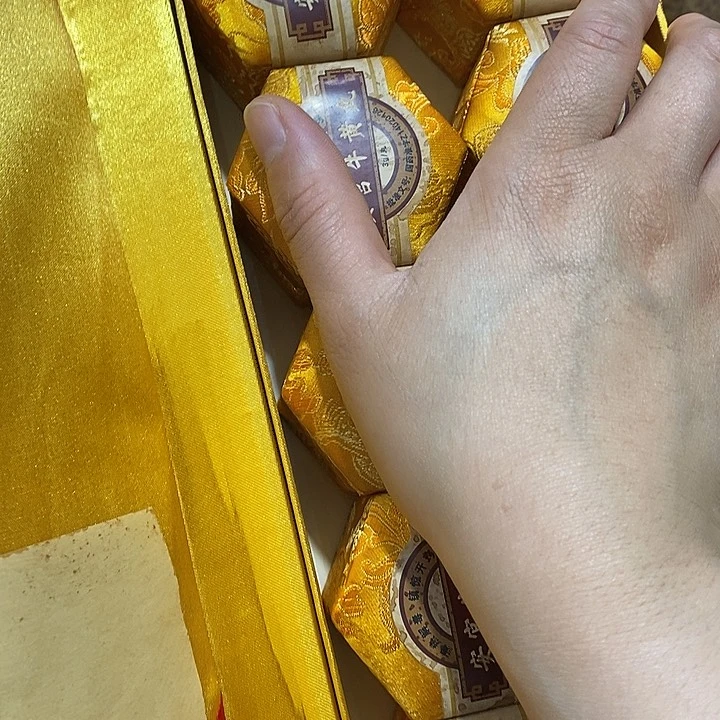 紫砂。。。。。。。。。。。。。。。。。