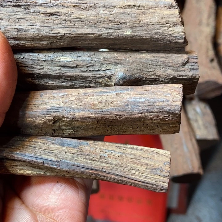 木大**利降真香定制不退不换