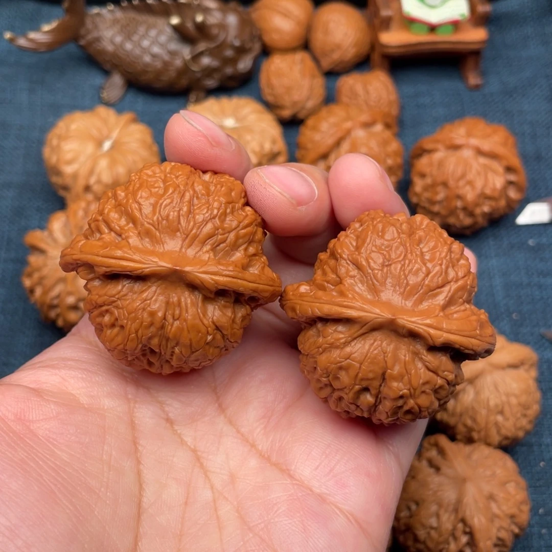 把件文玩核桃44毕业血麒麟全品