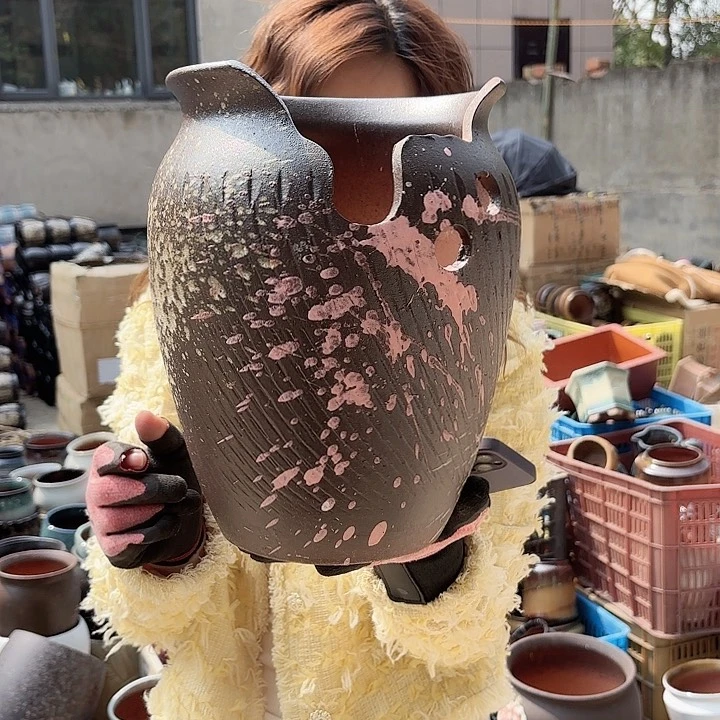 红陶口20高28一个泼墨缺口