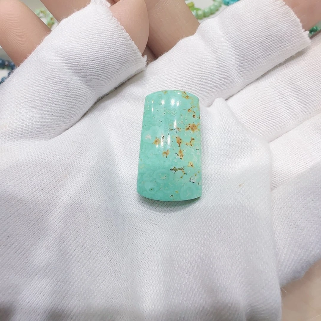 绿松石未镶嵌原矿绿松石