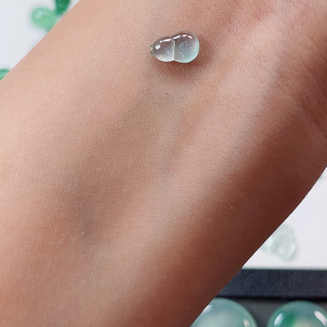 翡翠裸石纯天然A货缅甸翡翠