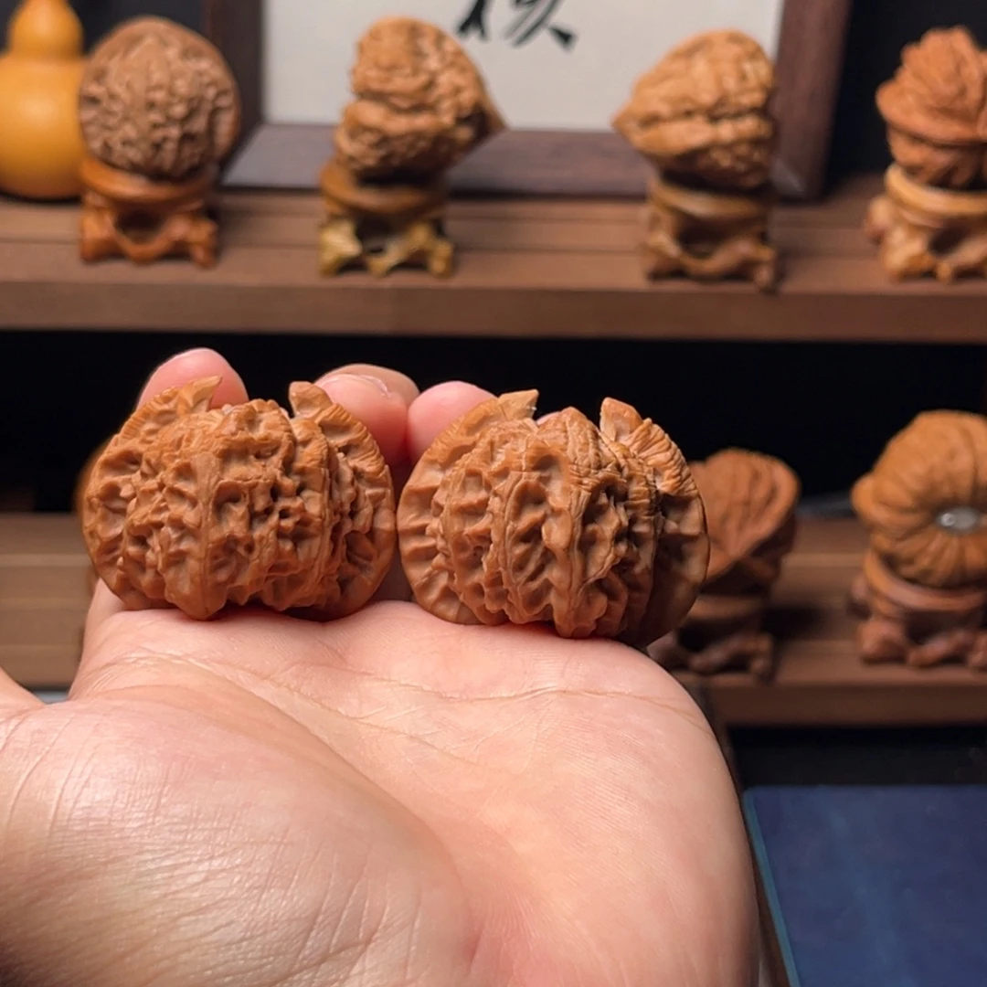 核桃44mm宫灯雕刻恶魔之眼