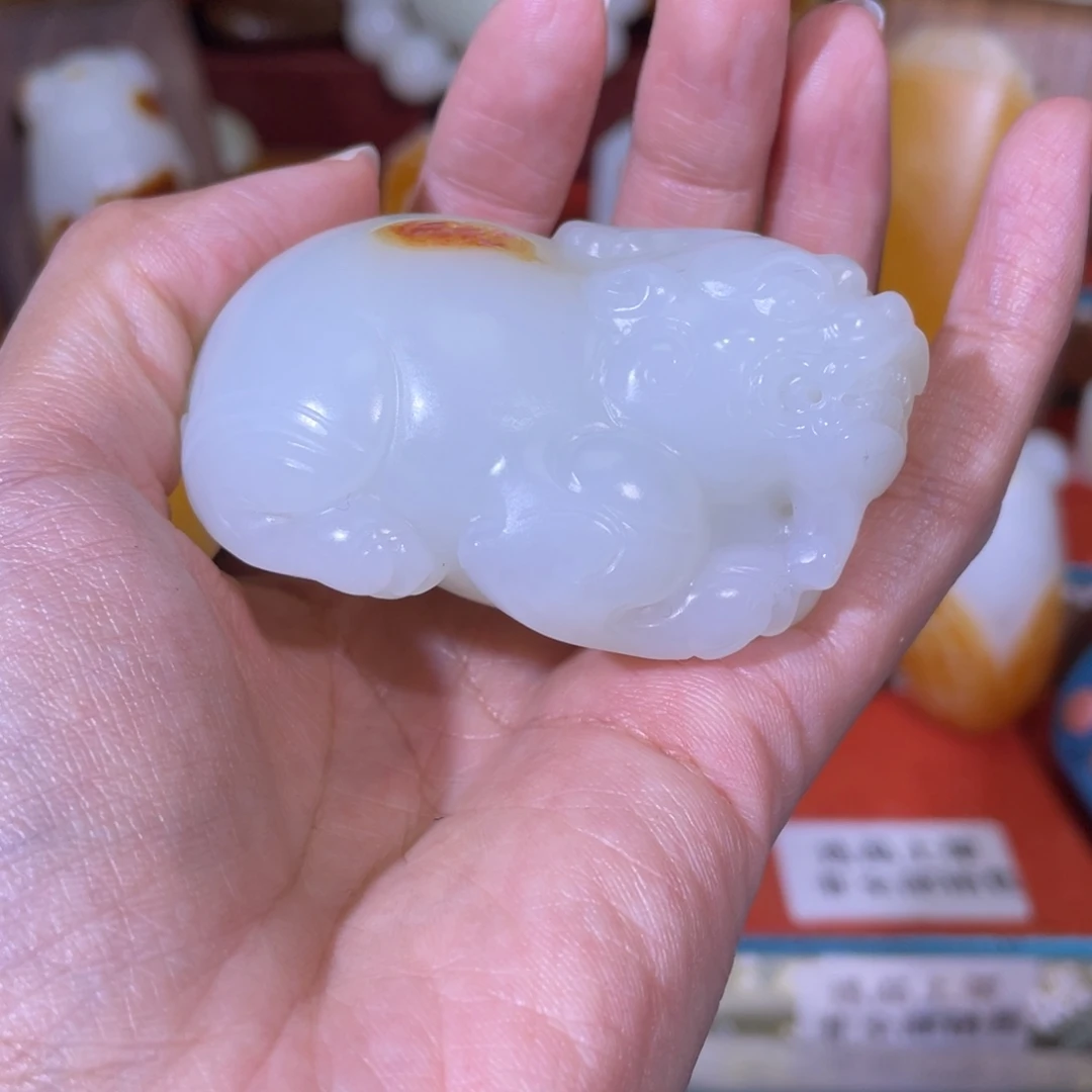 永***。和田玉未镶嵌把件