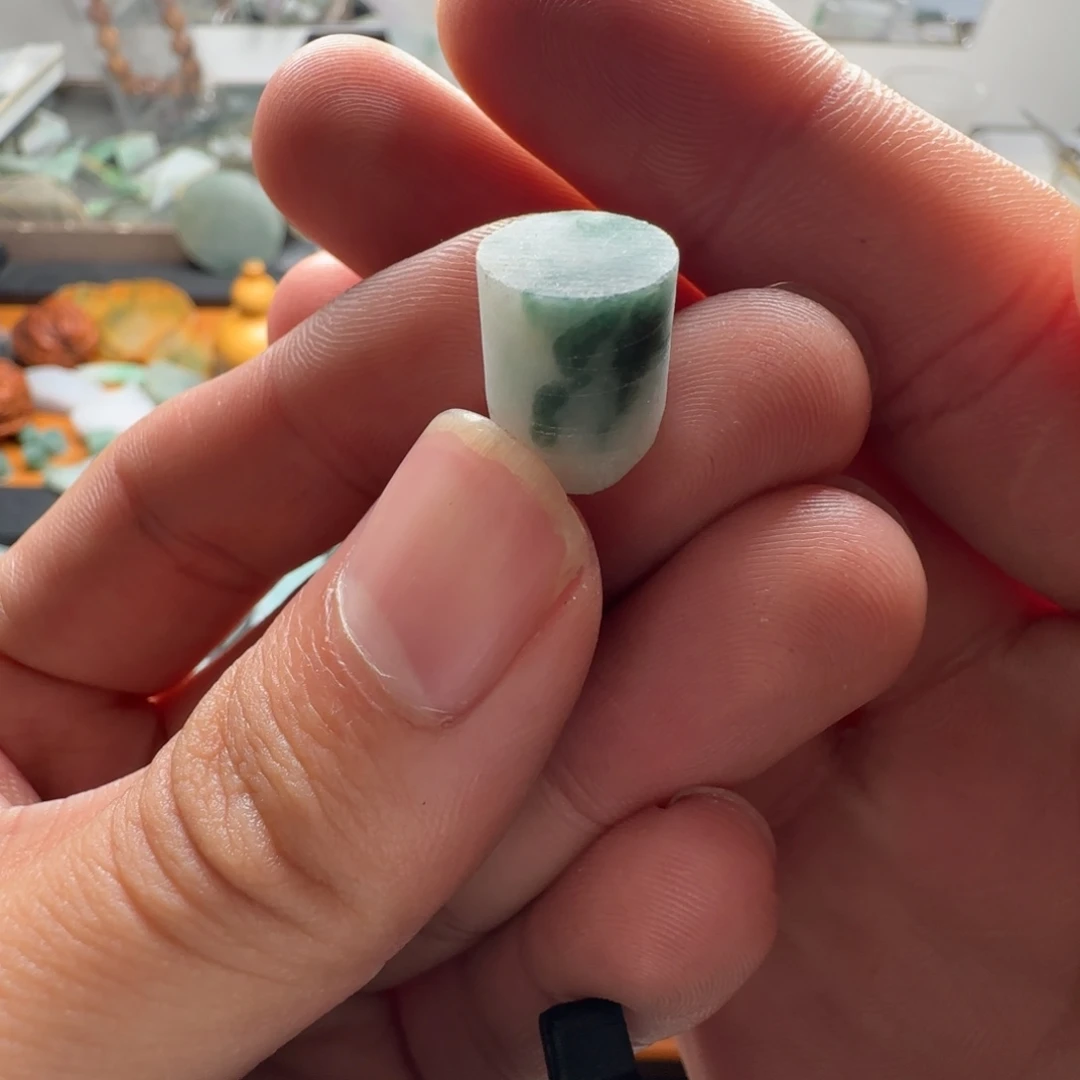 定制翡翠未镶嵌材料