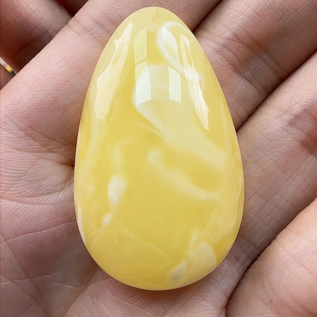 琥珀裸石未镶嵌蜜蜡