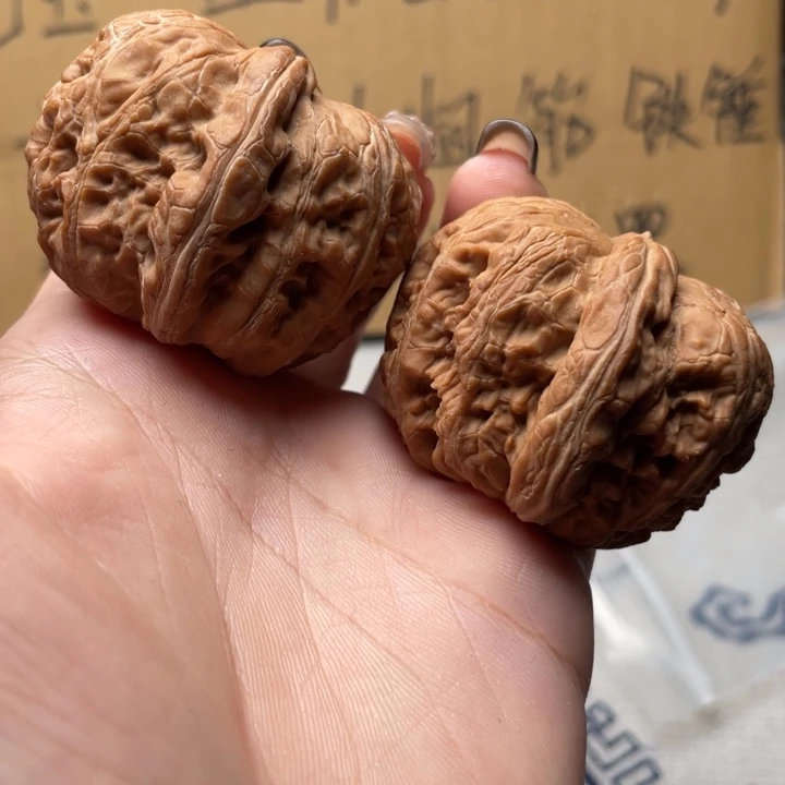 刘***兴吊坠文玩核桃元宝44