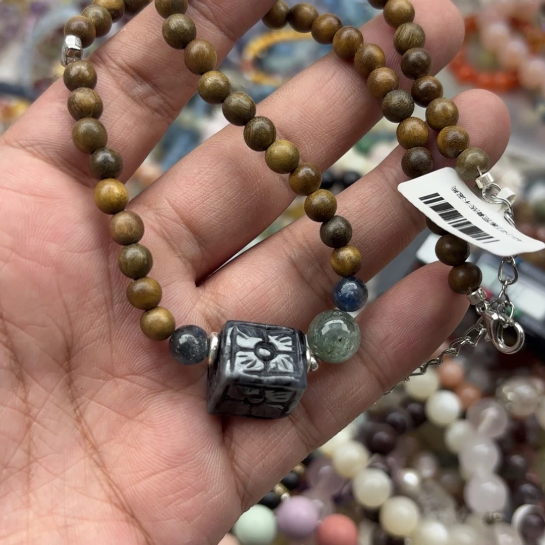 银S925镶嵌水晶手链