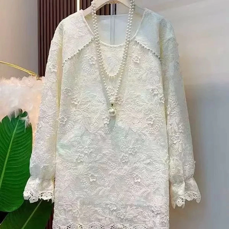 H2455春季长袖圆领钉钻钉珠宽松型中长款时尚小衫衬衣女装蕾丝