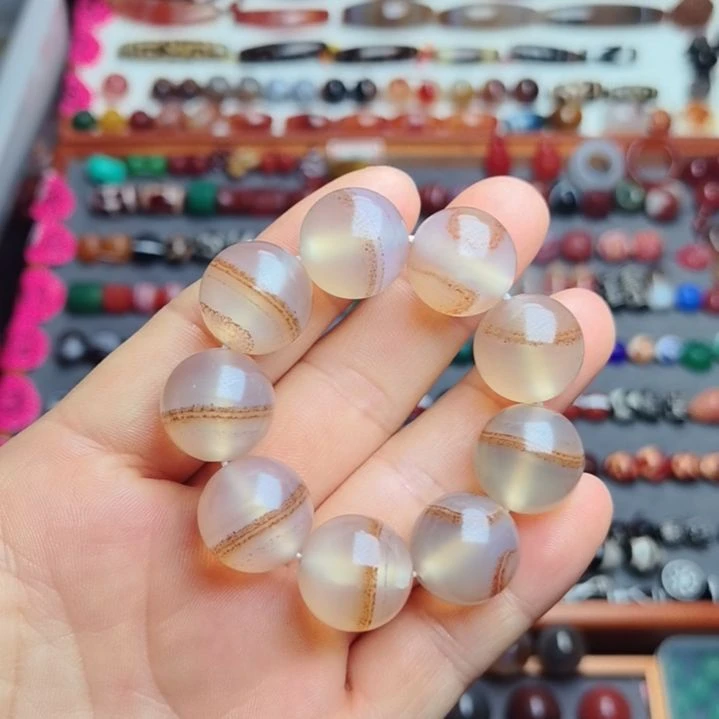 玛瑙/玉髓未镶嵌颈饰