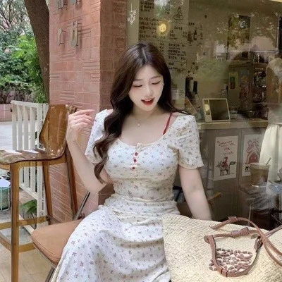 大码法式小众碎花气质连衣裙女装夏季胖mm新款收腰显瘦遮肚长裙子